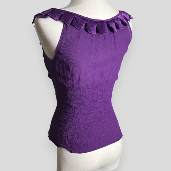 Bebe Purple Top Scoop Neckline with Rag Trim Around Neckline Size XS - Picture 4 of 5